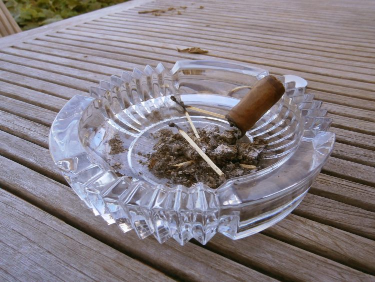 Montecristo 520 Edición Limitada 2012 one third remaining