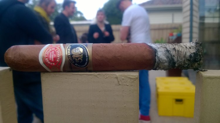 Romeo y Julieta Hermosos No. 3 510 Aniversario Humidor, somewhat burnt