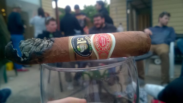 Romeo y Julieta Hermosos No. 3 510 Aniversario Humidor, final third