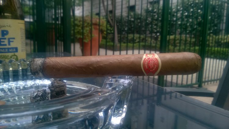 Romeo y Julieta Double Corona 125 Aniversario Humidor somewhat smoked