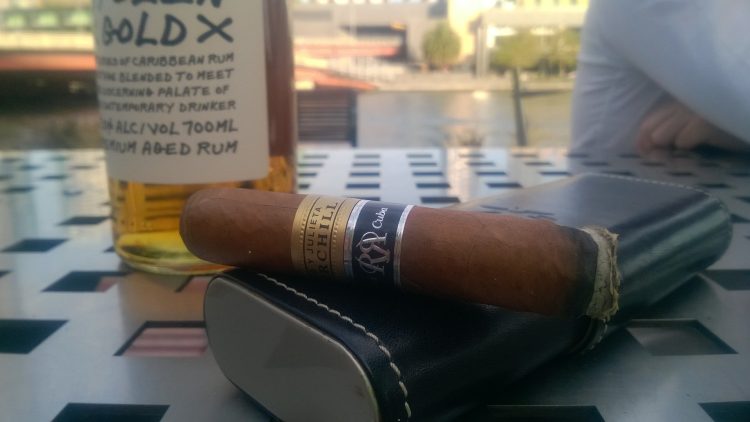 Romeo y Julieta Churchill Reserva Cosecha 2008, final third