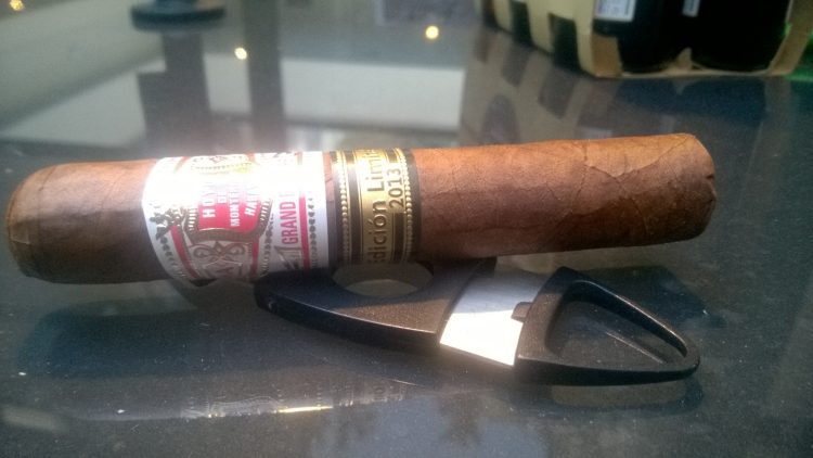 Hoyo de Monterrey Grand Epicure Edición Limitada 2013 unlit