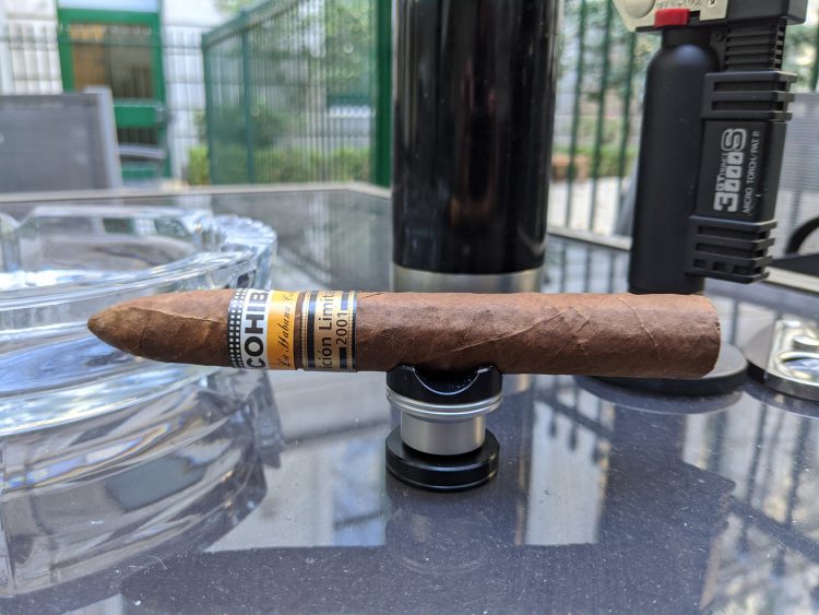 Cohiba Pirámides Edición Limitada 2001 unlit