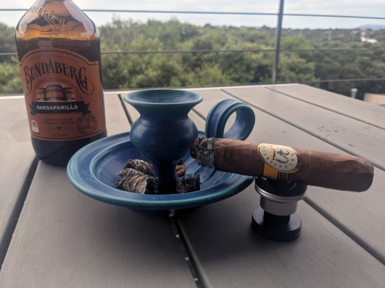 Cohiba Robusto Especial 30 Aniversario Humidor mostly burnt